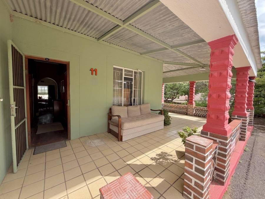 4 Bedroom Property for Sale in Merweville Western Cape